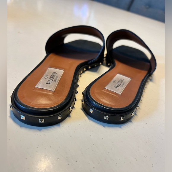 Valentino Rockstud Black Leather Slides - Picture 2 of 12